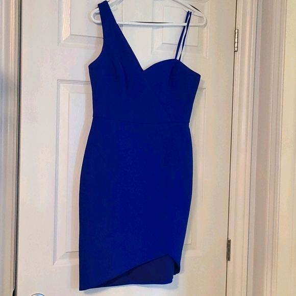 BCBG One Shoulder Mini - Picture 5 of 6